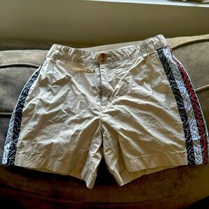 Cutes shorts for boys, size 8 MINT condition